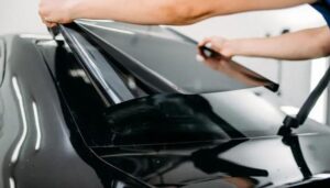 عازل حراري للزجاج الأمامي