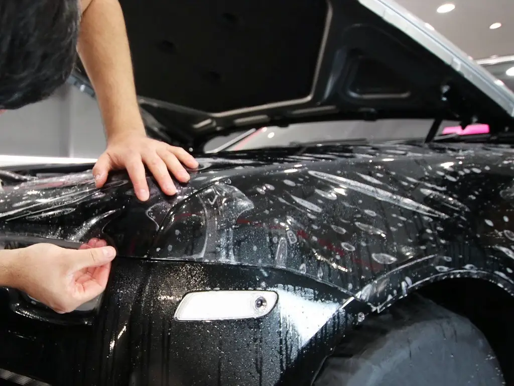 كيفية-العناية-بفيلم-الحماية-الشفاف-Xpel-PPF؟